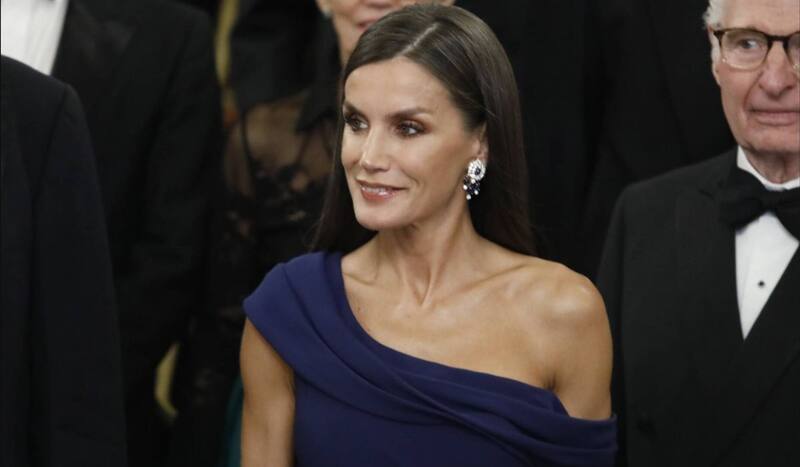 Reina Letizia Así fue el reencuentro de la esposa del rey Felipe con doña Sofía - Créditos: Captura de pantalla