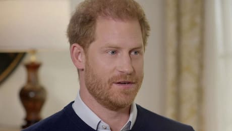 Príncipe Harry confiesa que comió hongos alucinógenos en casa de Courteney Cox