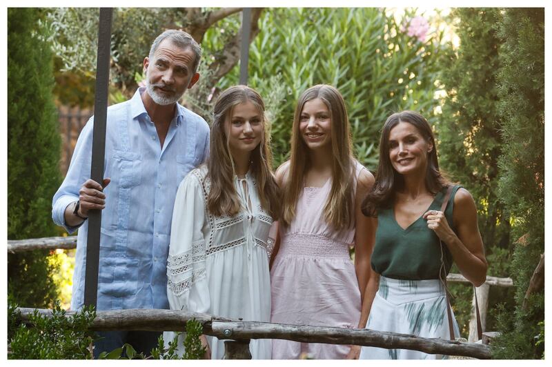 El Rey Felipe VI y la reina Letizia son los soberanos de España.