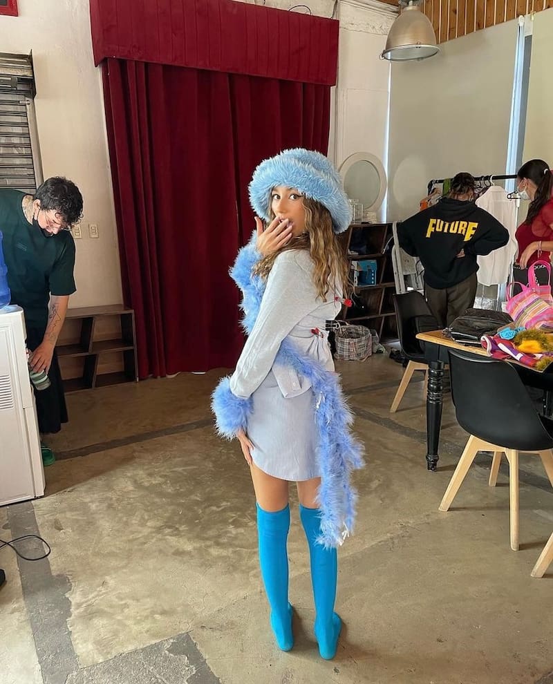 Rosa Mackenna es la hija de Javiera Díaz de Valdés y Pablo Mackenna.