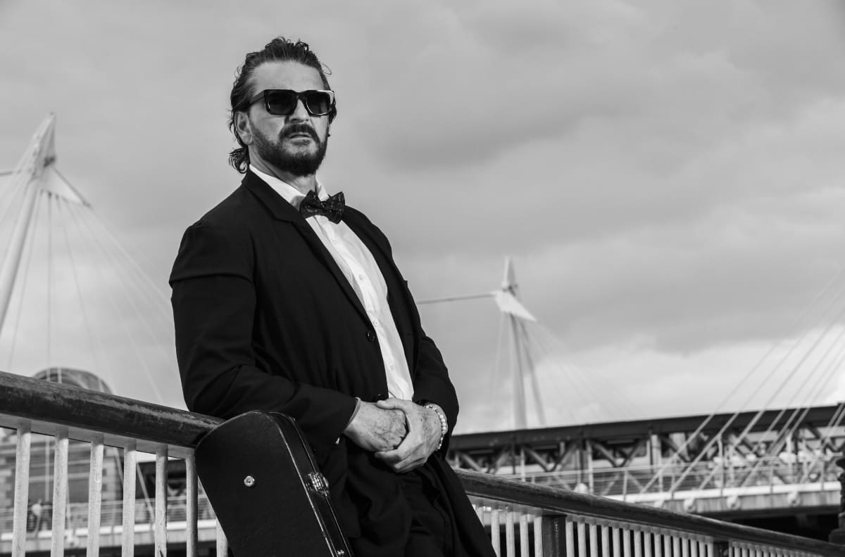 Ricardo Arjona: usuarios en redes sociales lo critican severamente por sus letras "machistas"