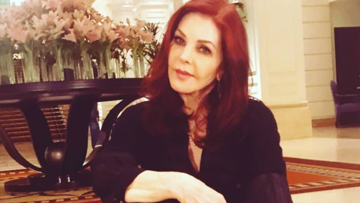Priscilla Presley responde a críticas de que "solo quiere el dinero" de su hija Lisa Marie Presley