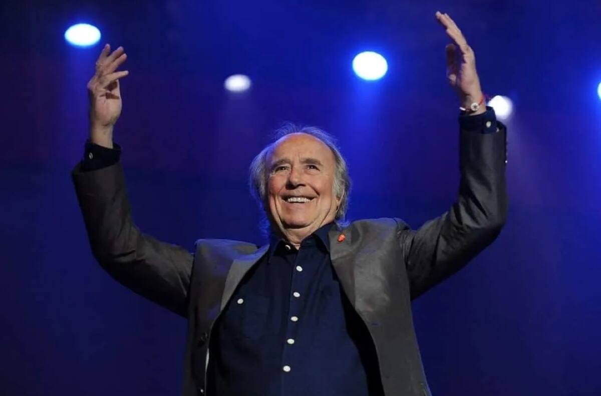 Joan Manuel Serrat se despide de México con show gratuito en el Zócalo de CDMX