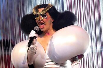 Björk vuelve a actuar en cine después de dos décadas de haber protagonizado "Bailando en la oscuridad"