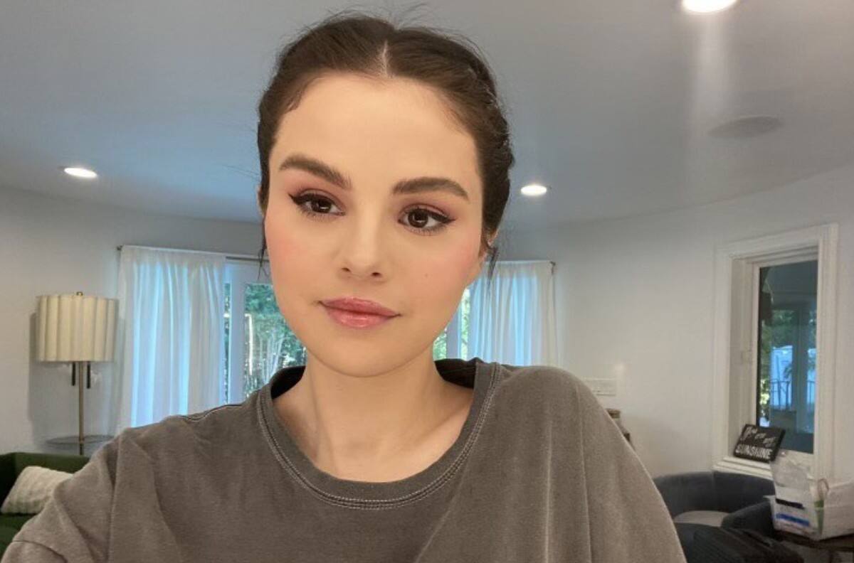 Selena Gómez quiere que den clases de salud mental en las escuelas; tiene un plan
