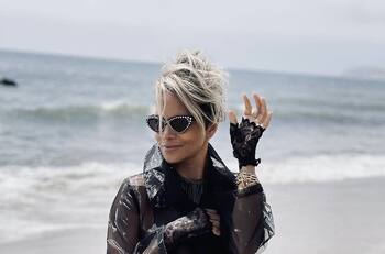 Halle Belly roba las miradas con su brillante y carísimo look