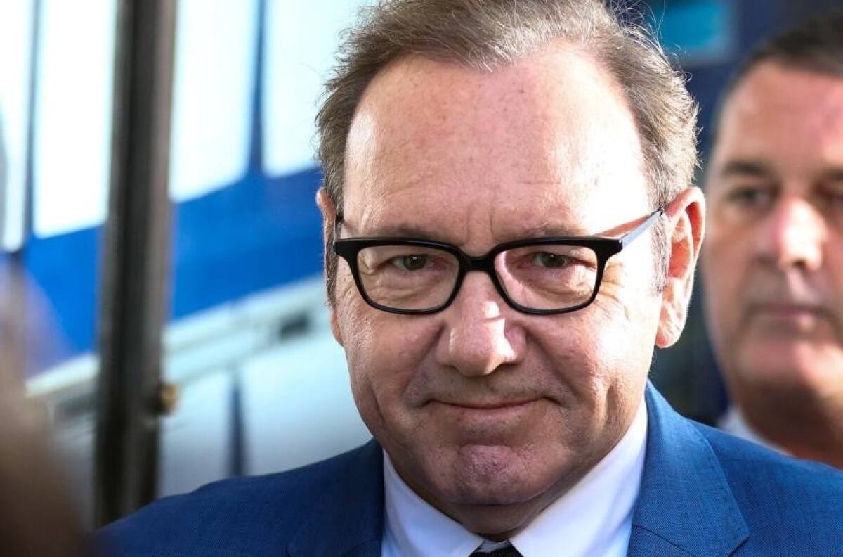 Kevin Spacey se declara inocente de los cargos de agresión sexual en su contra en juicio en Londres