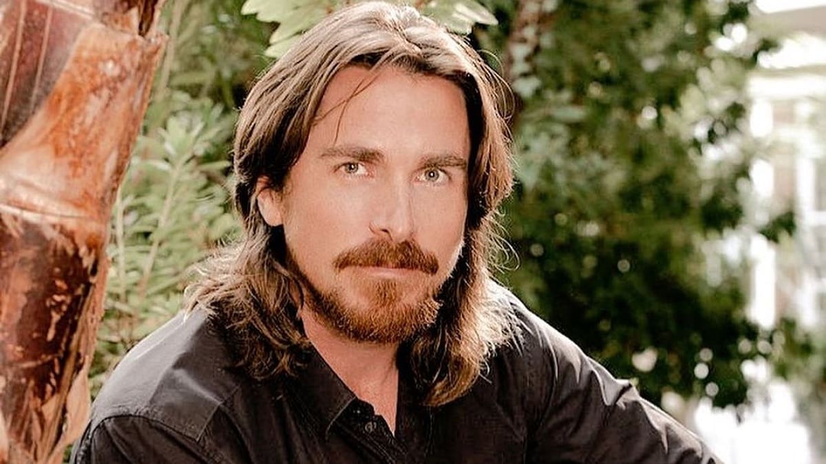 Christian Bale luce escalofriante como "Gorr", el villano de "Thor: Love and Thunder"