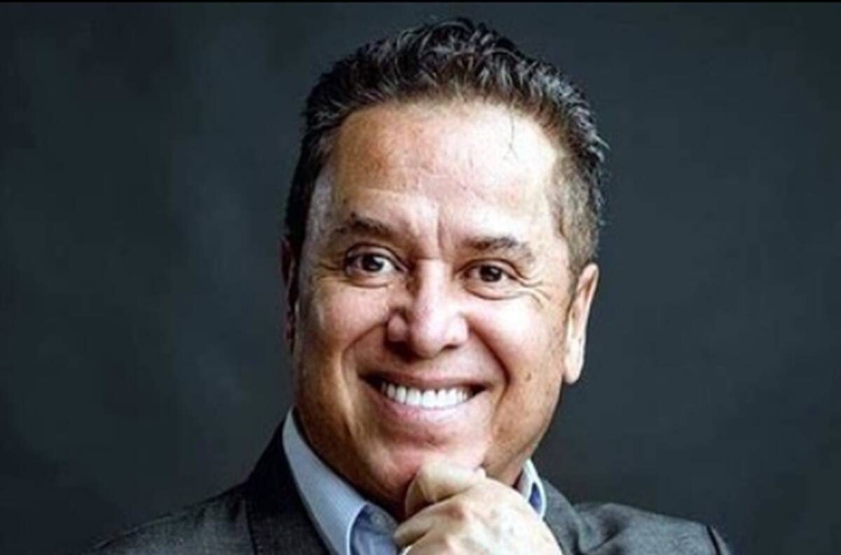 Destrozan a Mario Bezares por hacer parodia de la muerte de Paco Stanley