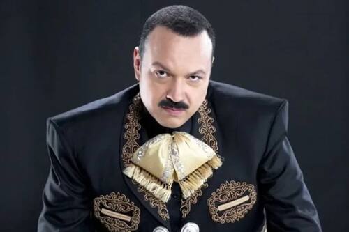 Pepe Aguilar El momento ha dividido opiniones. - Créditos: Twitter