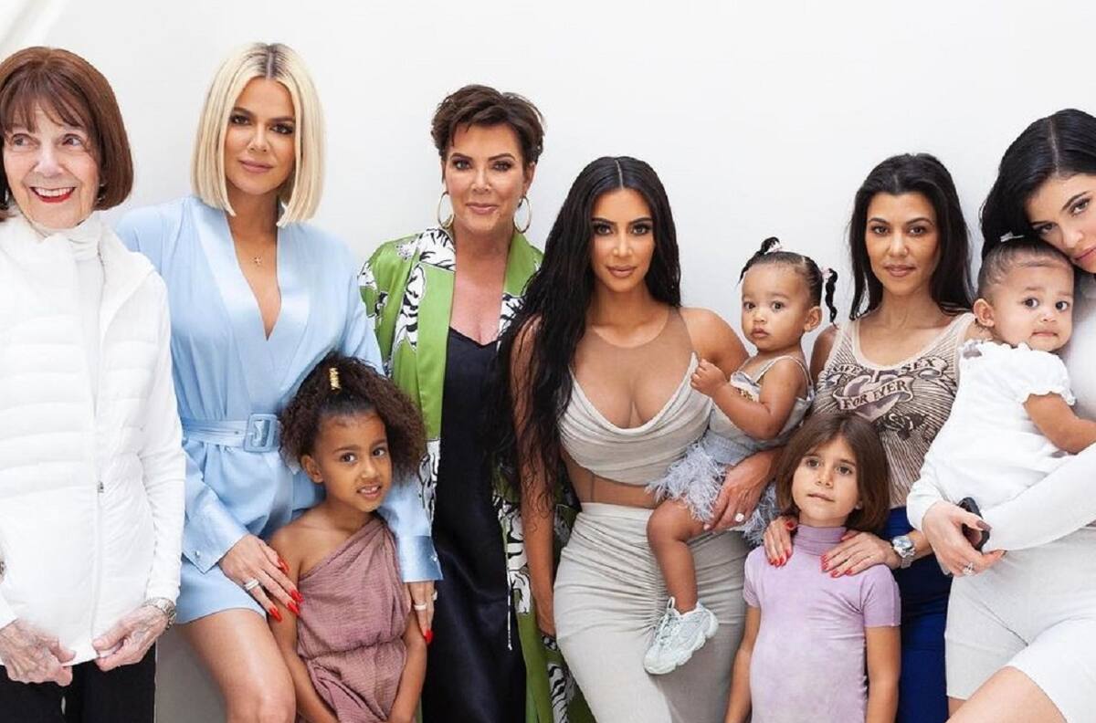 Kris Jenner, Kim Kardashian y sus hermanas reaccionan al tiroteo en Texas