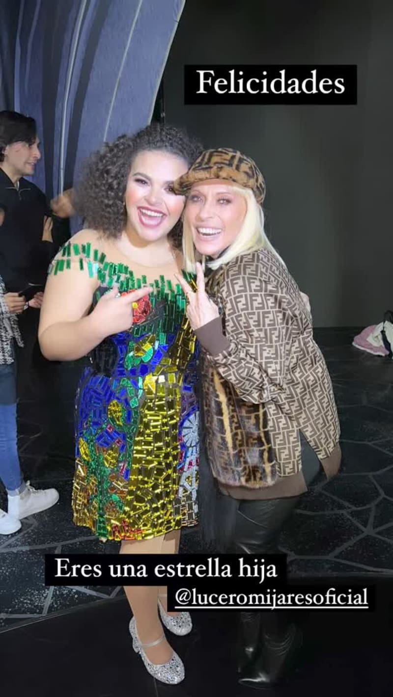 Yuri celebra su cumpleaños visitando a Lucerito Mijares y al elenco del musical "El Mago/ The Wiz"
