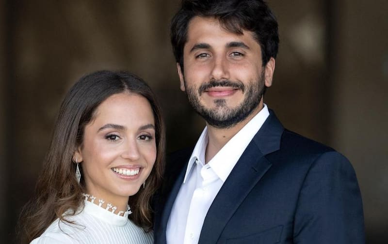 Rania de Jordania y su prometido Rania de Jordania y su prometido - Créditos: Captura de Pantalla