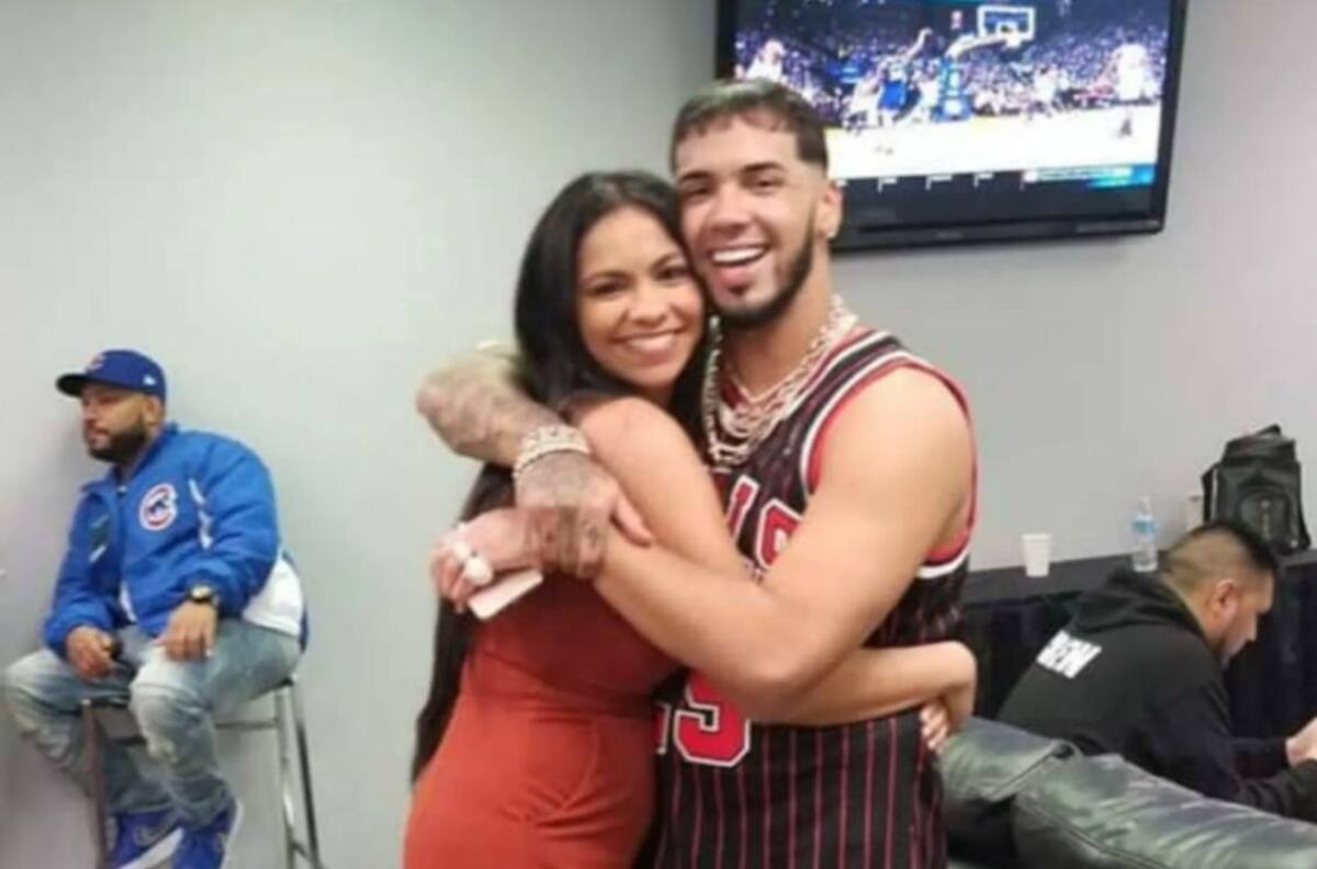 Hermana de Anuel AA lo defiende tras acusaciones de abandono a su hijo