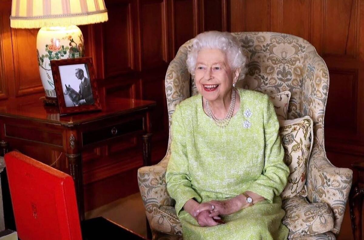 El príncipe Carlos felicita a la Reina Isabel por su servicio "a la nación" por su Jubileo Platino y alude a la posición sobre Camilla