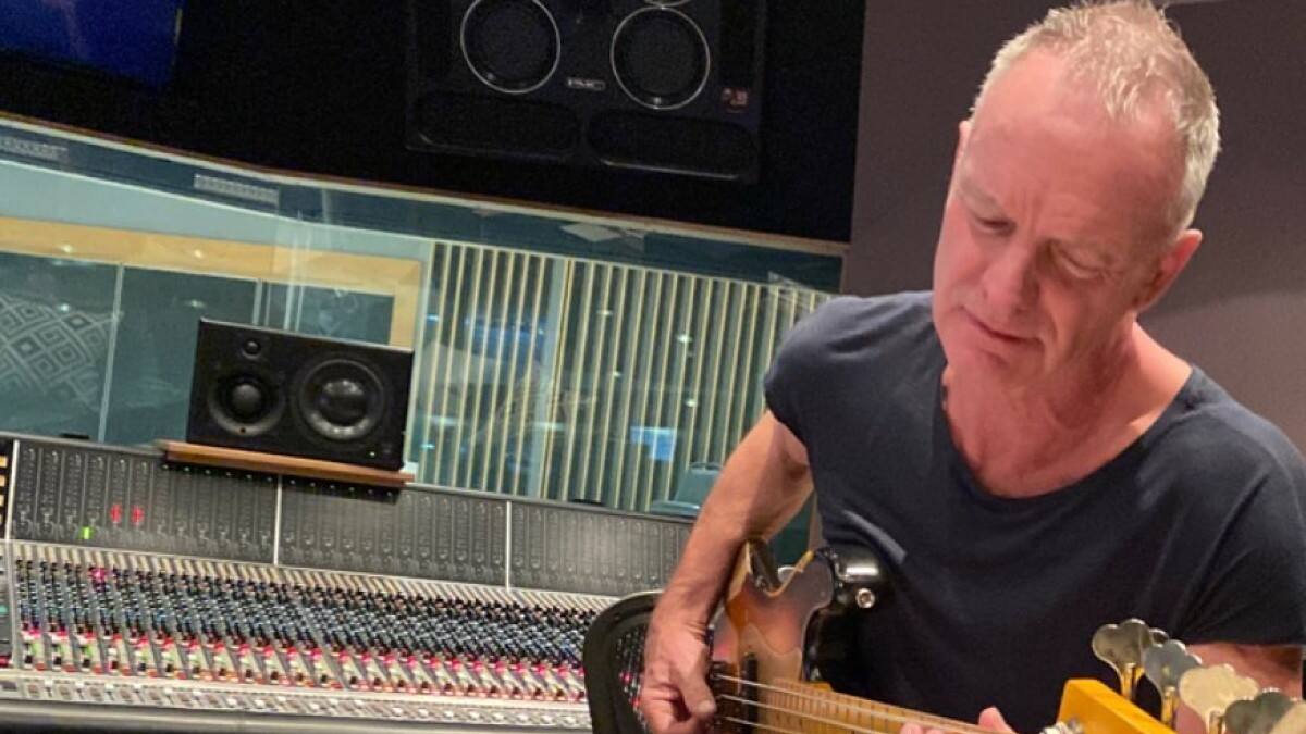Sting relanza "Russians", tema inspirado en la Guerra Fría: "No pensé que fuera a ser relevante de nuevo"