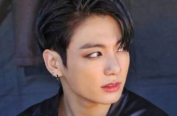 Jungkook de “BTS” dedicó unas lindas palabras a sus fans tras graduarse de la universidad