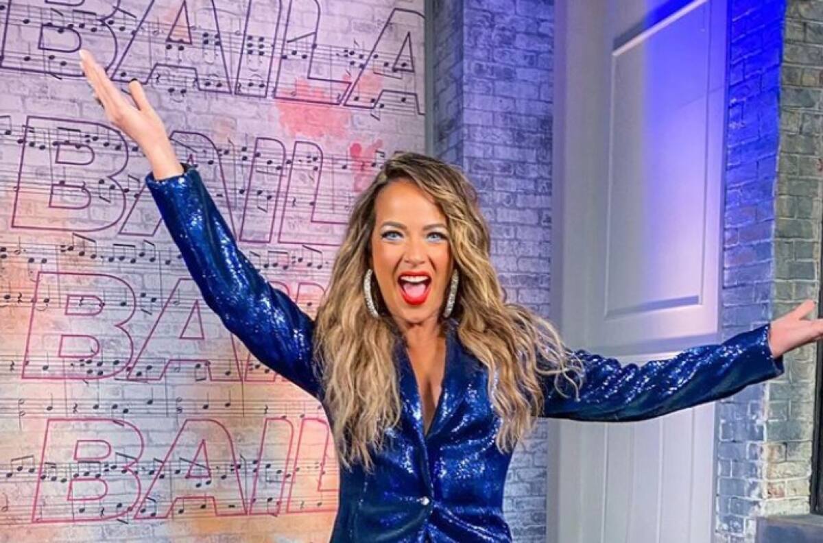 Adamari Lopez se transforma para el show de "Así se baila" en Telemundo