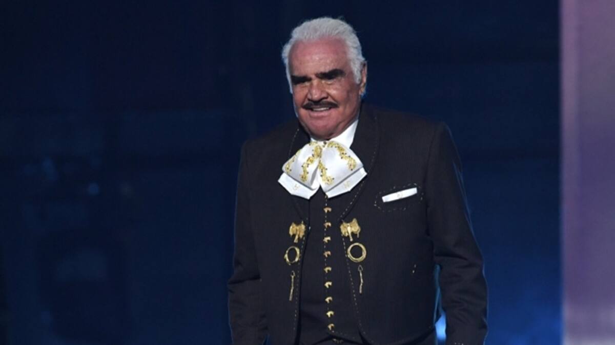 "Dios te tenga en su santa gloria": Fans reaccionan a la muerte de Vicente Fernández y celebran su obra