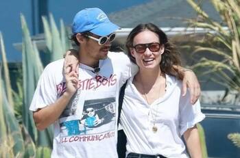 Harry Styles y Olivia Wilde son fotografiados de lo más enamorados en Nueva York