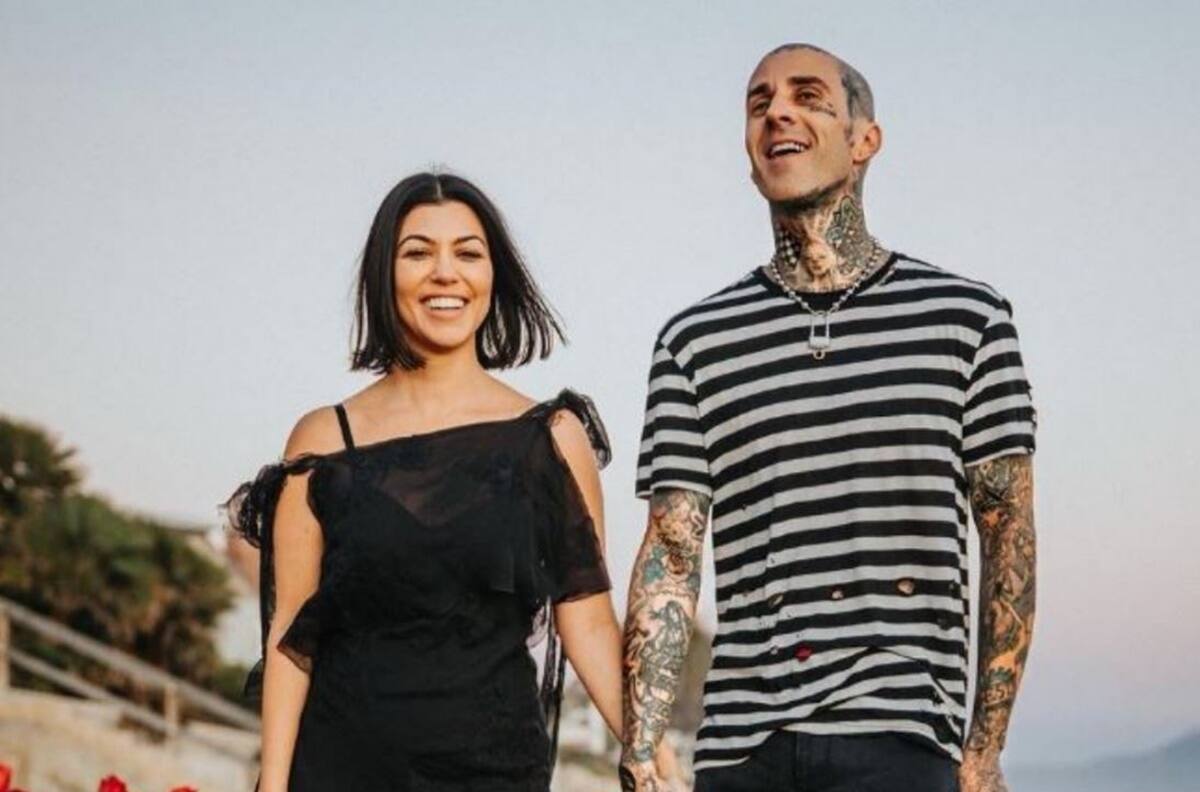 Kourtney Kardashian y Travis Barker celebran de forma especial un año de haberse comprometido
