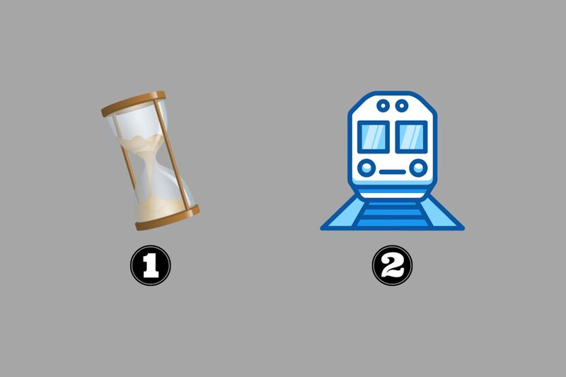 Dos opciones: un reloj de arena y un tren azul.
