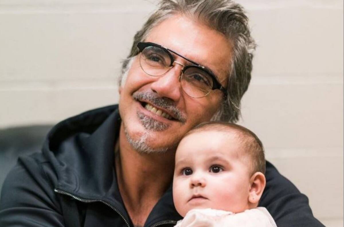 Alejandro Fernández con tierna foto junto a su nieta Cayetana celebra su regreso a los escenarios