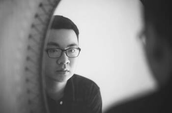 Sol oposición a Quirón: Días de autocrítica y heridas en el autoestima que salen a la luz