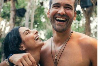 Aislinn Derbez confiesa qué la enamoró de su novio, Jonathan Kubben