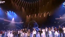 Integrantes de las competencias abrieron la cuarta noche de Viña y desataron ola de críticas por este motivo