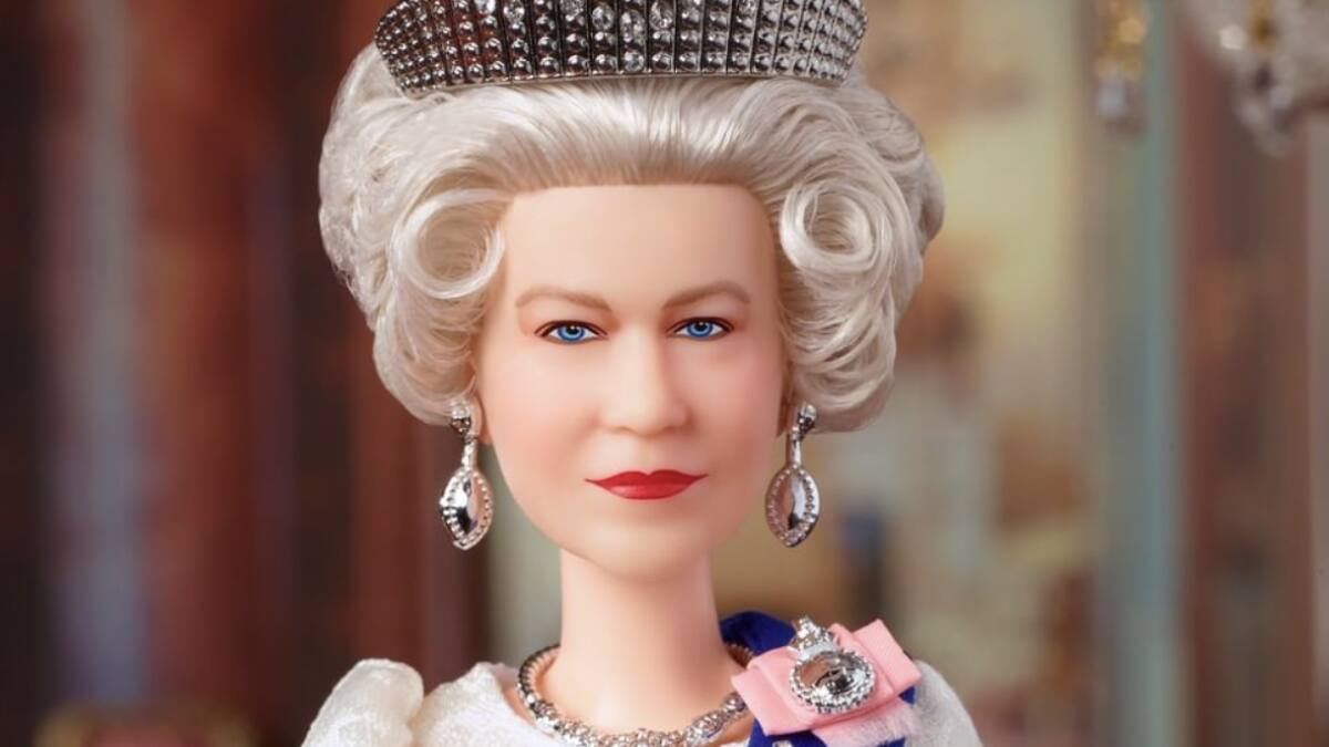 ¡Una sensación! La muñeca Barbie de la Reina Isabel II se agotó en tiempo récord