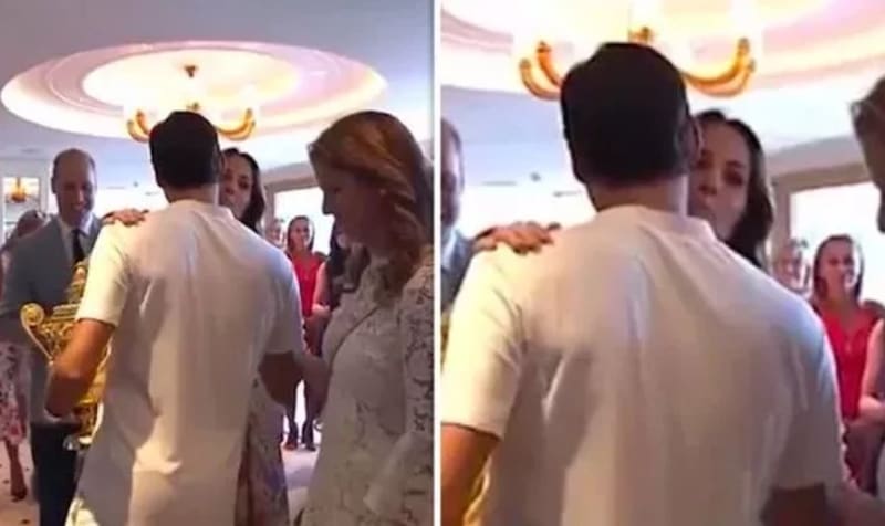 La princesa de Gales rompió el protocolo al besar en tres ocasiones a Roger Federer.