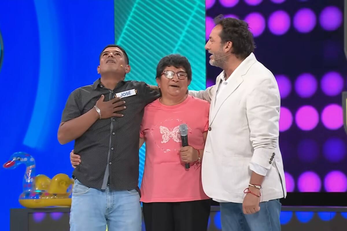 José y su mamá con Daniel fuenzalida tras emotivo momento.