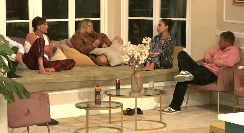 La nueva participante de El Internado hablará sobre su romance con Maluma.