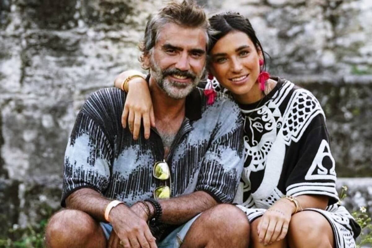 Alejandro Fernández y Karla Laveaga La pareja celebró 12 años de noviazgo y hablan de sus planes a futuro - Créditos: Instagram