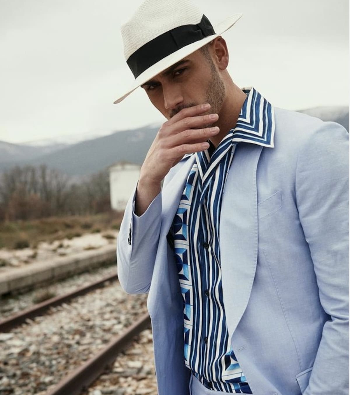 Alejandro Speitzer en Cannes Alejandro Speitzer sorprendió en el Festival de Cannes 2021. - Créditos: Instagram @alejandrospeitzer