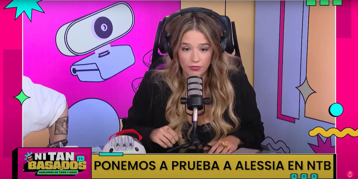 En “Ni Tan Basados”, la cantante también reveló qué pasó con el anillo que le regaló Bambino mientras estaban juntos.