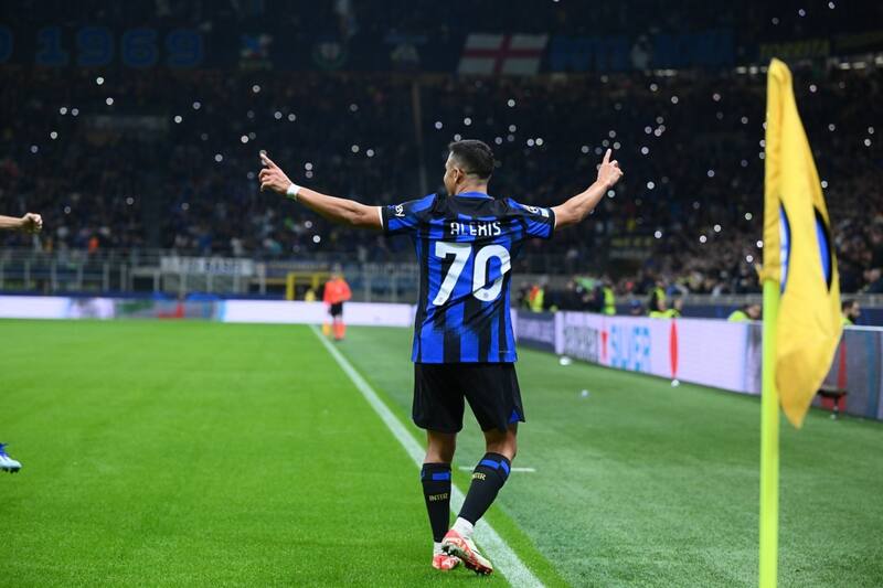 El delantero marcó en el Inter.