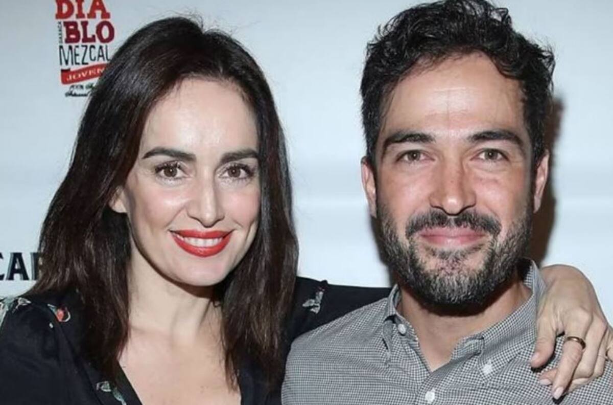 Alfonso Herrera y Ana de la Reguera con apasionado beso habrían confirmado su romance