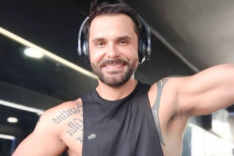 El chico reality se defendió de las críticas tras confirmar nueva relación.