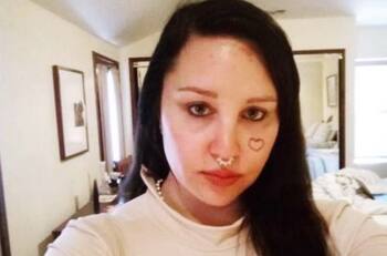 Filtran imágenes de Amanda Bynes antes de sufrir la crisis que la llevó al psiquiátrico