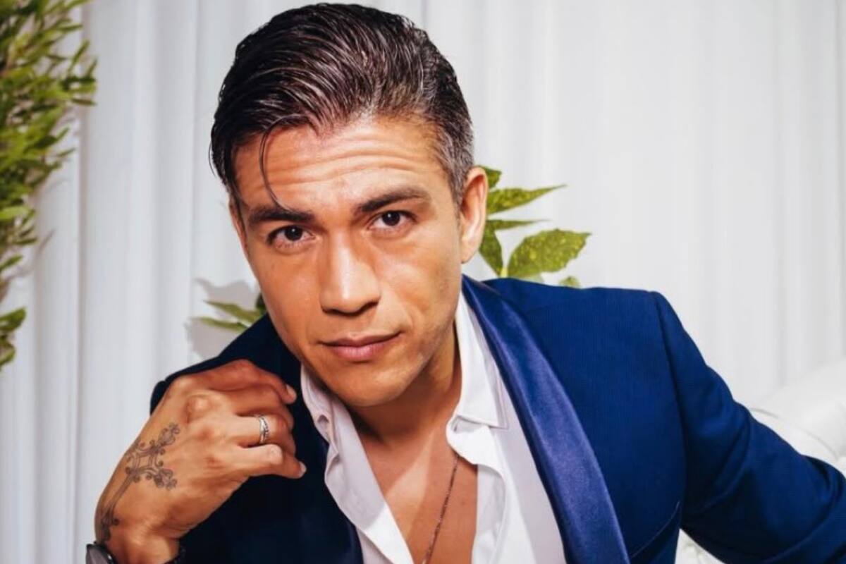 El cantante habría ingresado de emergencia a la clínica.