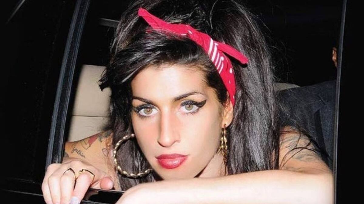 Winehouse dejó huella en su línea de ropa que sigue a la venta