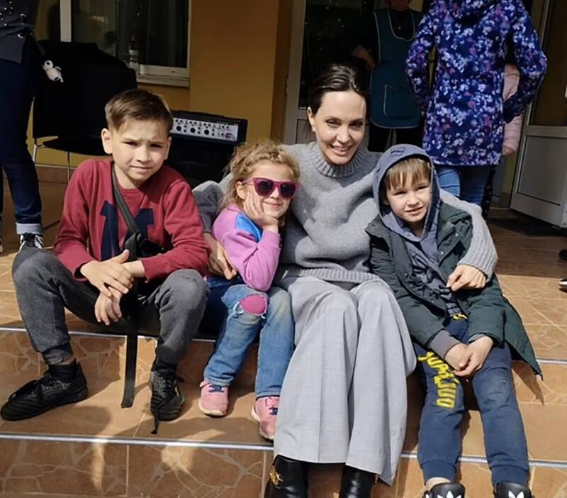 Angelina Jolie se llevó el susto de vida en Ucranía - Créditos: Instagram