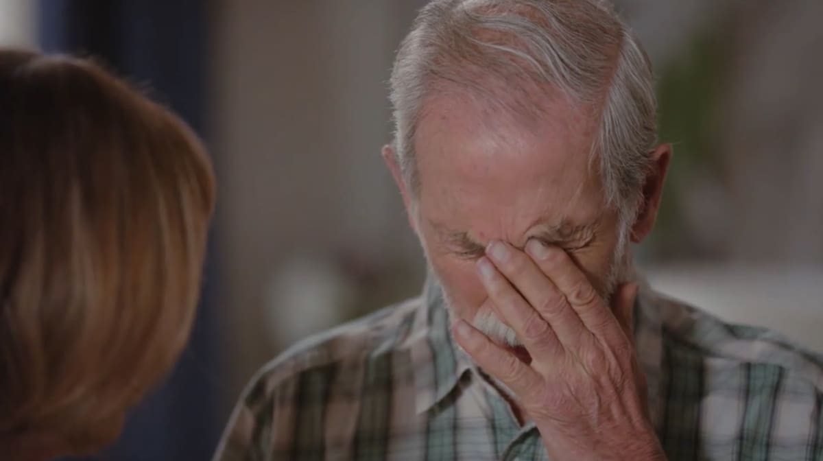 "Armando" confesará su enfermedad en "Juego de Ilusiones". Créditos: Pantallazo Mega