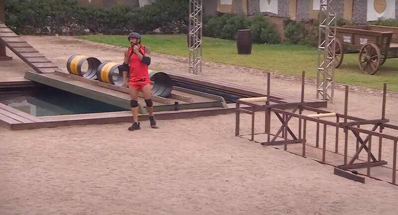 Arturo Longton abandonó la prueba de slavación debido  a una lesión en "Tierra Brava".