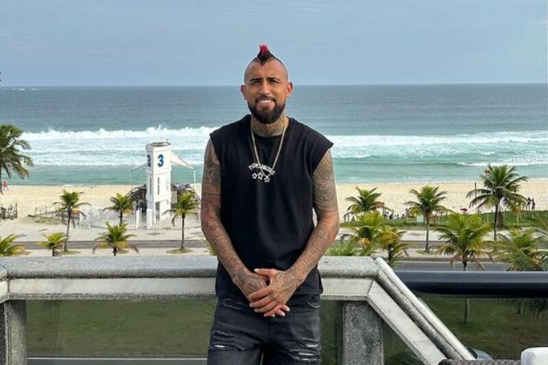 anunciará el lanzamiento de su nuevo producto durante los próximos días. (Foto: Instagram Arturo Vidal)