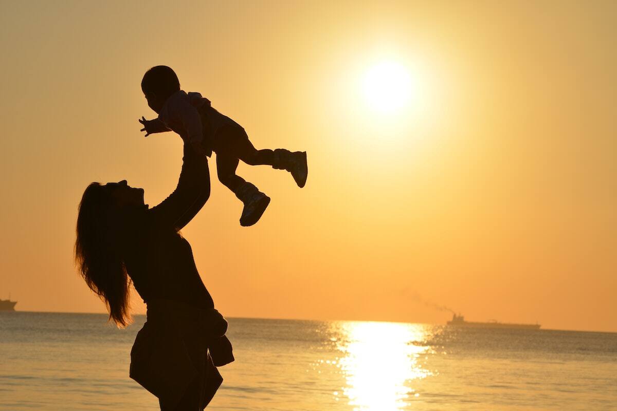 La relación que tenemos con nuestra madre puede verse mediante el signo zodiacal de nuestra Luna.