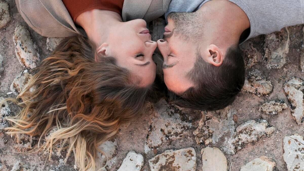 Compatibilidad de signos zodiacales: ¿Cuáles son los que tienen más afinidad con Acuario?