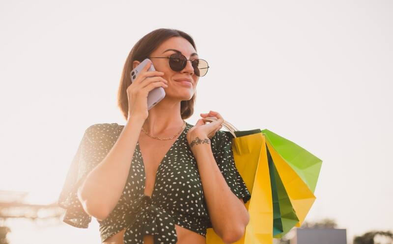 Astrología Descubre si tu signo es fan de las compras en el shopping. - Créditos: Freepik